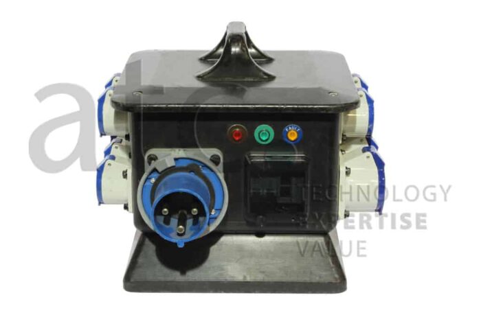 63A 1PH - 3 x 32A 1PH + 7 x 16A 1PH Distro